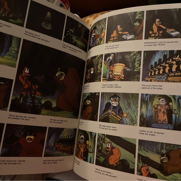 🍀$12bundle. Large Book, Crafters! Old Walt Disney Magic Moments color photos - Picture 2 of 3